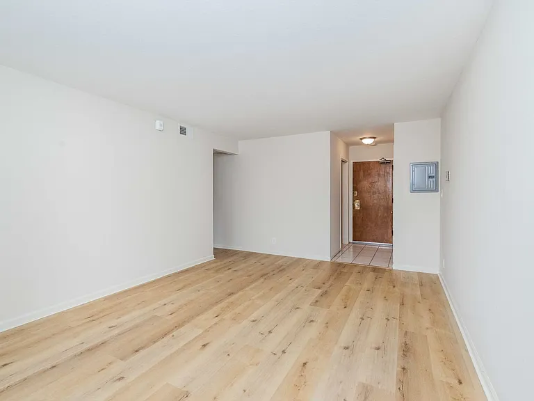 3015 Clement St #202 — Photo 3
