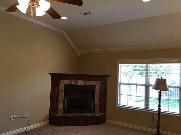 4th image of 3108 SW Fernwood Ave