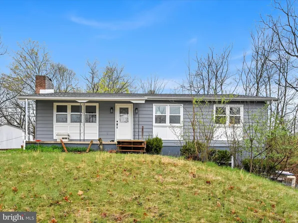 555 Monocacy Creek Rd, Birdsboro, PA 19508