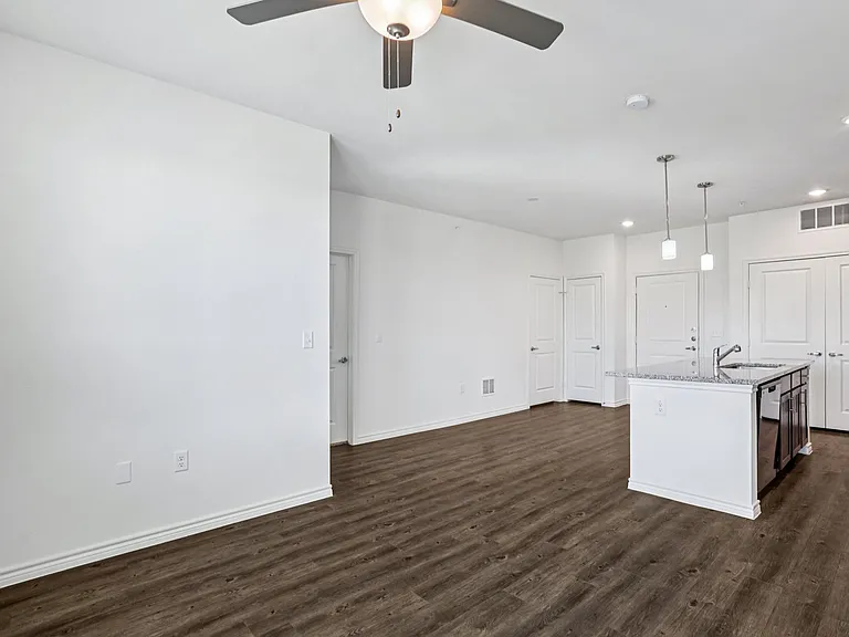 Limestone Ridge — Photo 111