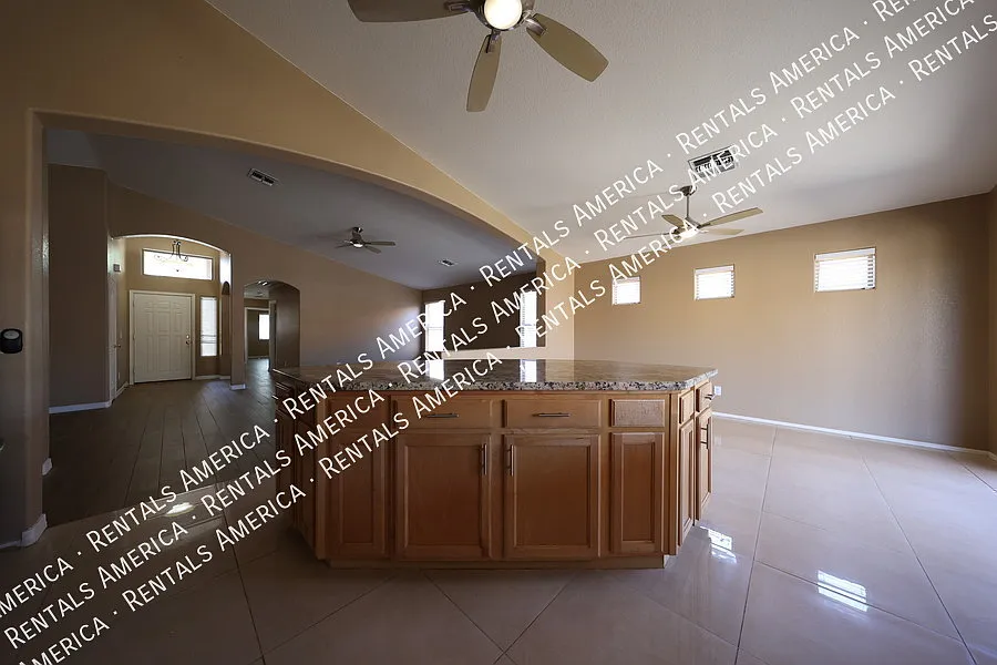 Welcome to 42604 W Oakland — Photo 3