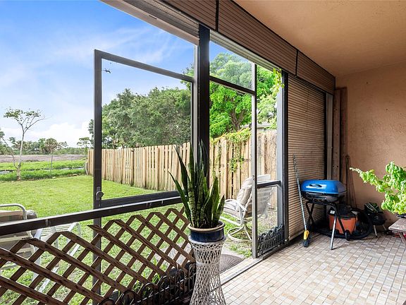 4th image of 2718 NW 80th Avenue