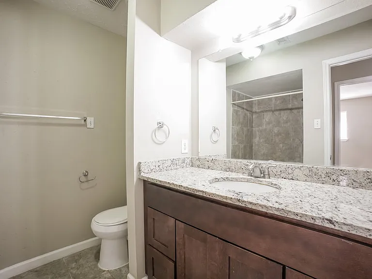 7659 Athlone Dr — Photo 14