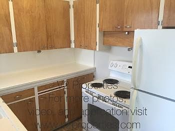5th image of 11351 NE Glisan St APT 2