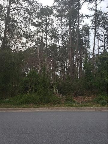 1st image of 4045 Shadowood Ln NE