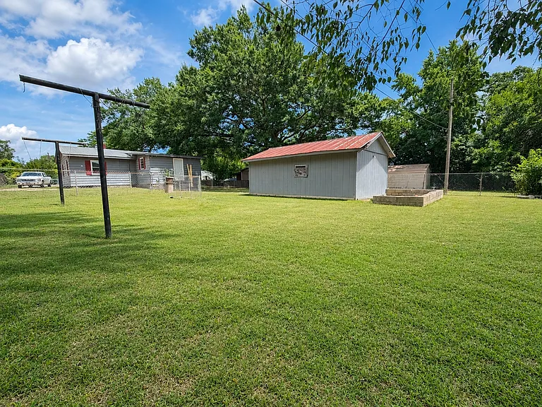 8525 Jackson Cir — Photo 29