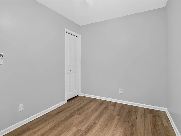 912 Kearney Dr — Photo 22