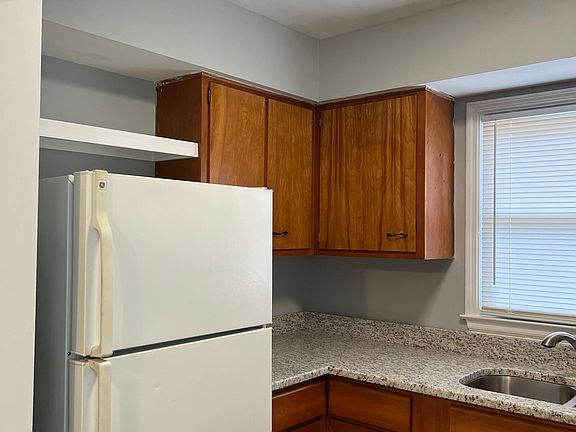 Side view of Kitchen