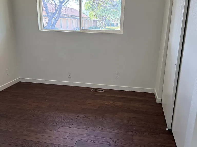535 N 200th St E #2 — Photo 9