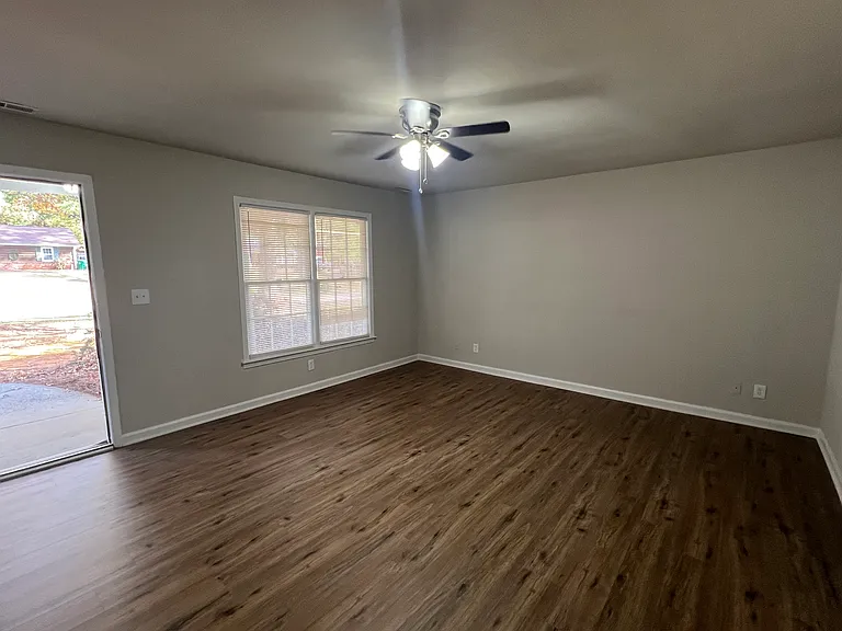 2712 Tucker Valley Rd — Photo 5
