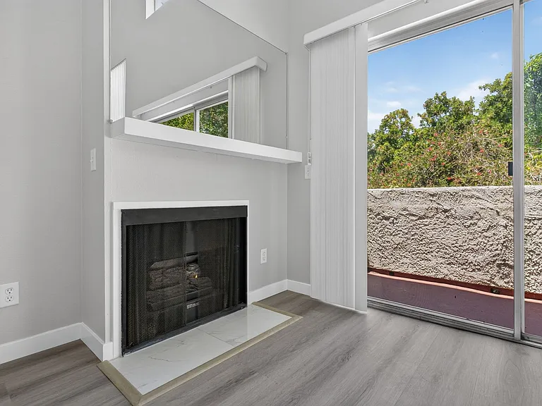 10749 Francis Pl — Photo 34
