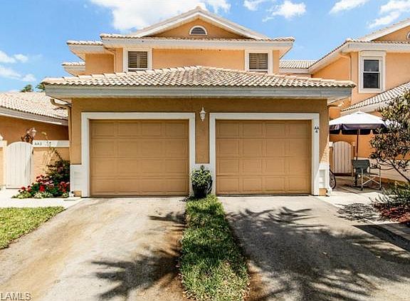 2nd image of 346 Emerald Bay Cir #3