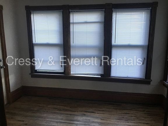 2nd image of 510 S Saint Joseph St