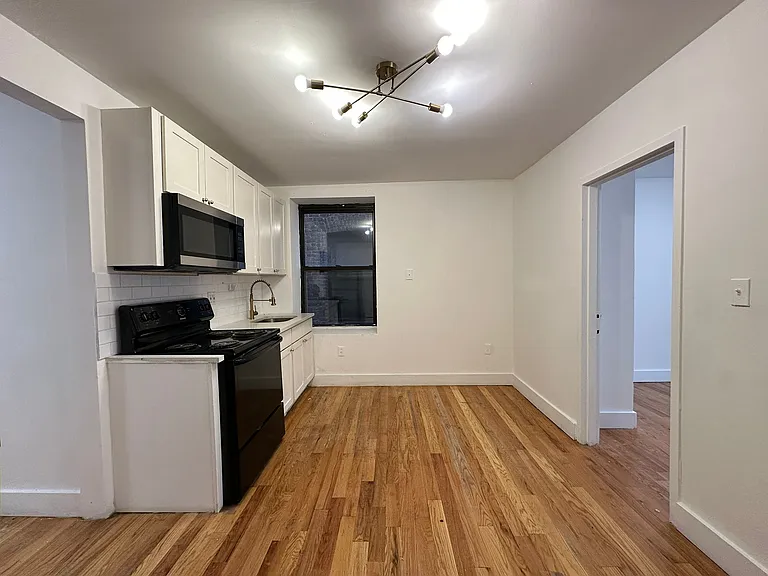 77-79 Bergen Ave #1 — Photo 3