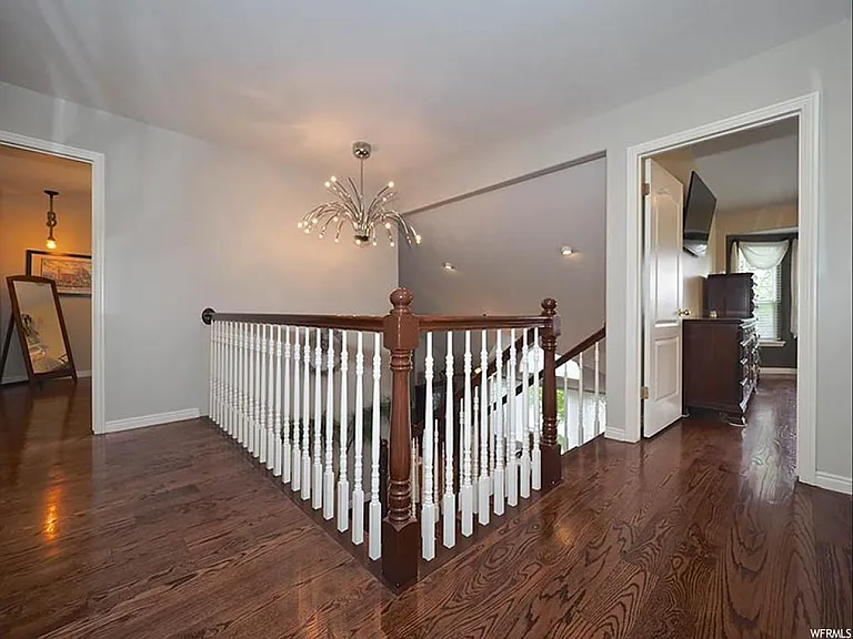 1089 E 8175 S — Photo 10