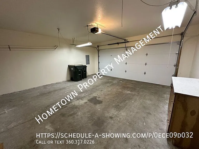 5407 Komachin Loop SE — Photo 29