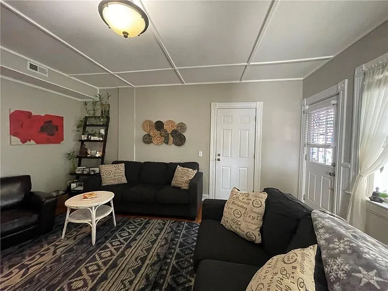 3 Bay View Ave #6 — Photo 35