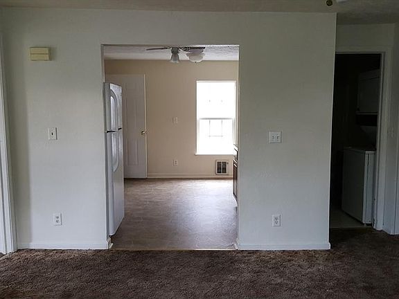 Upstairs unit Living Room