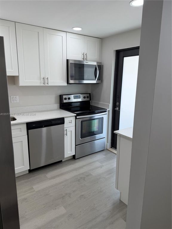 801 N Ocean Blvd APT 702, photo 3
