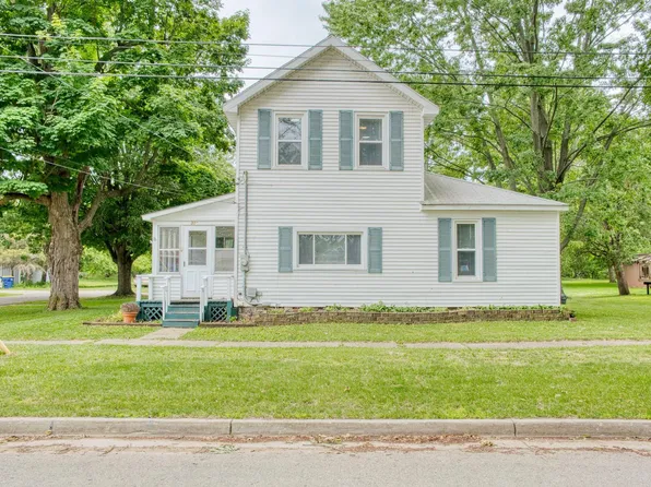 301 Ferry St, Corunna, MI 48817