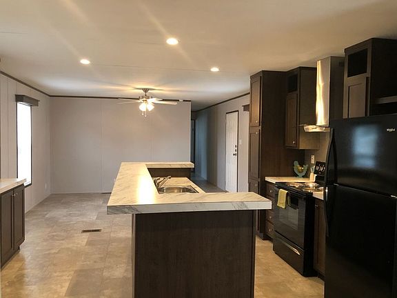 2nd image of 20310 Fenton Pl #314