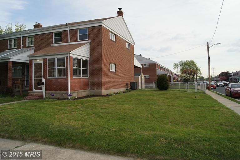 1st image of 2814 Kirkleigh Rd