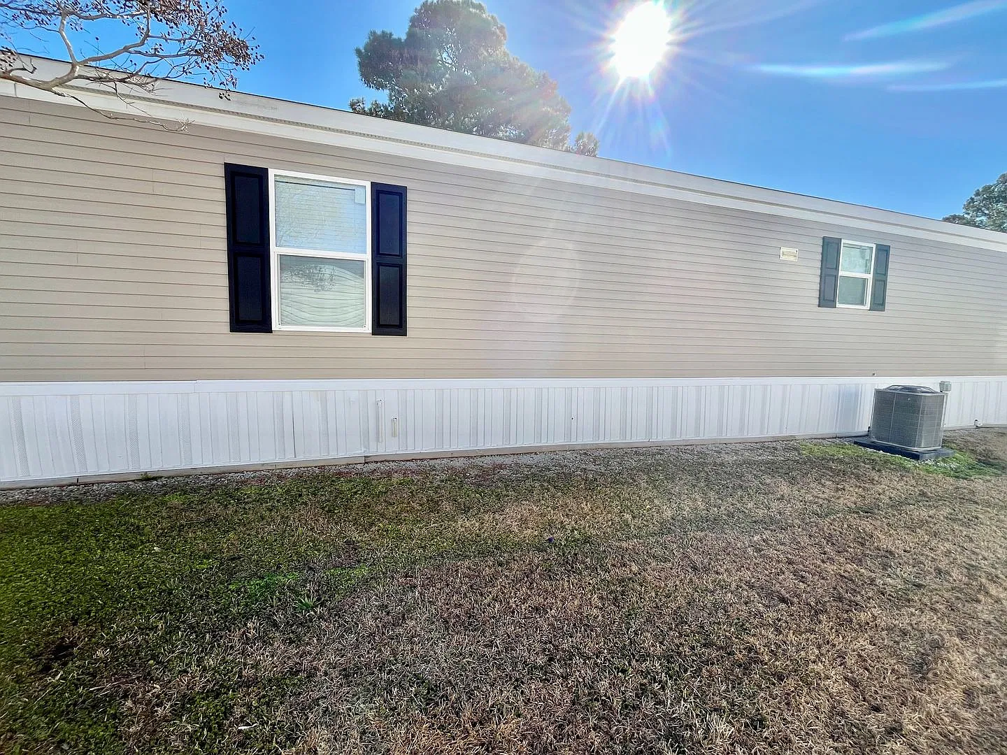 3 bed, 1056 sqft, $1,169 — Photo 4