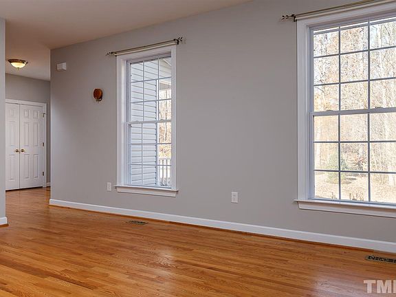 5th image of 1322 Ausling Way