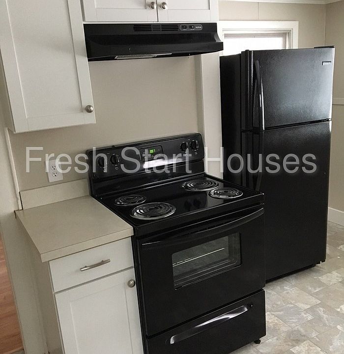 1st image of 129 Hood Ave