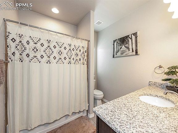 4th image of 12663 Mount Lindsey Dr