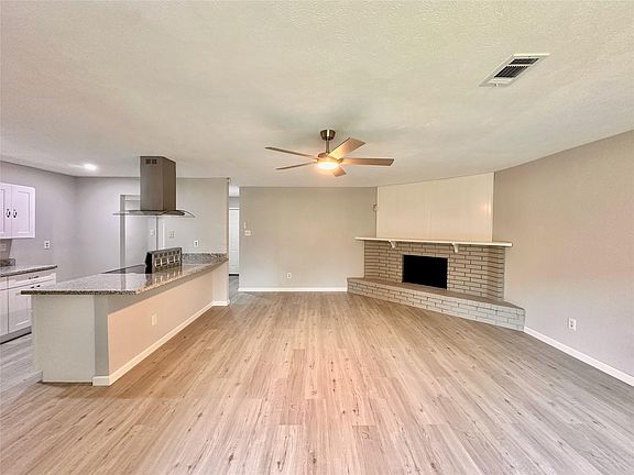 4th image of 4854 Prairie Ridge Rd