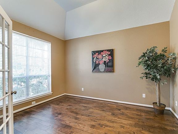 5th image of 10330 Five Oaks Ln
