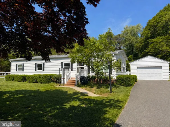 607 Meadow Brook Ln, Milford, DE 19963
