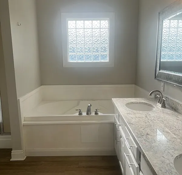 5741 Larch St — Photo 9