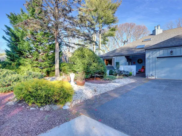 54 Rockledge Path #54, Port Jefferson, NY 11777