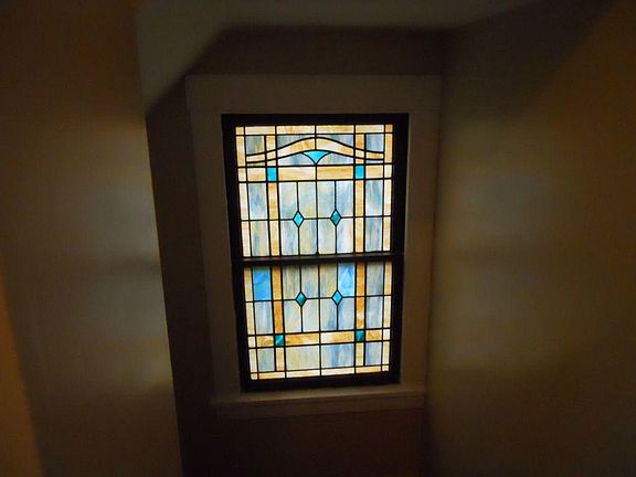 4th image of 216 Jamaica Ave #2