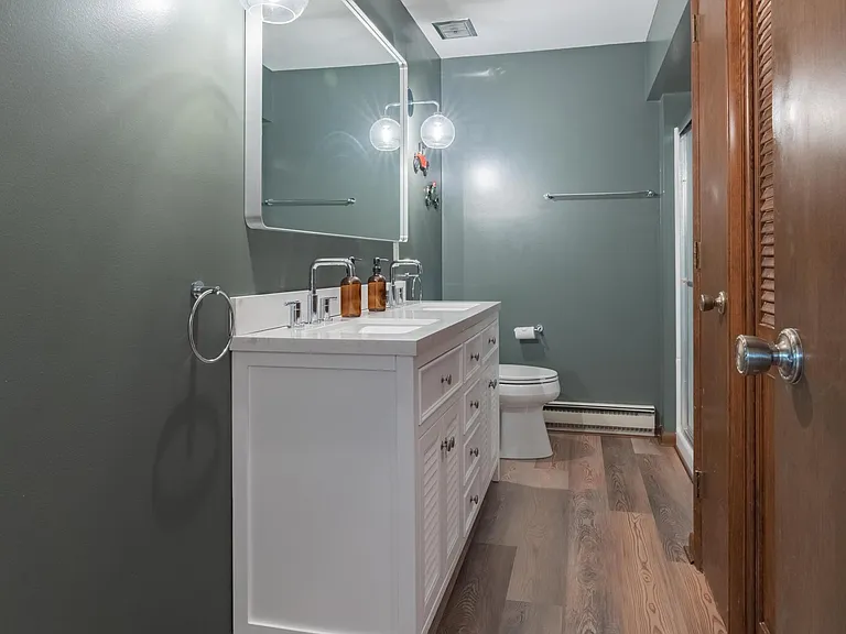 715 Leeson Ave — Photo 13