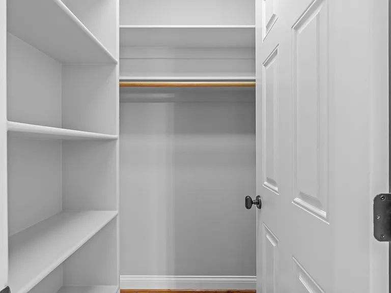 1508 Braden Overlook Ct — Photo 32