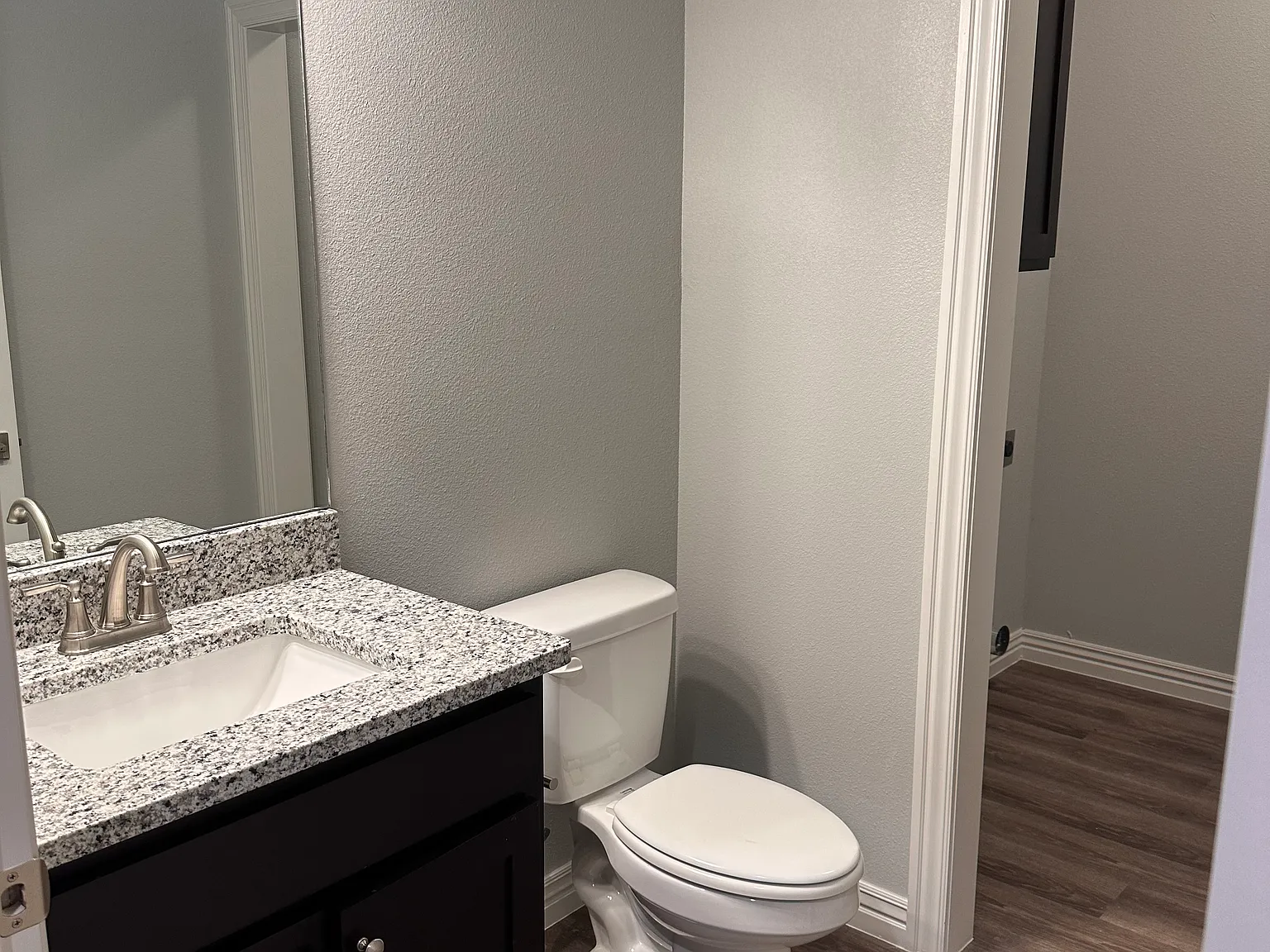 3 bed, 2.5 bath, 1515 sqft, $1,525 — Photo 2