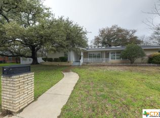 101 E Laurel Ln, San Marcos, TX 78666