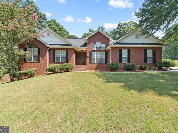 516 Llewellyn Ct, Jenkinsburg, GA 30234