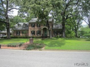 607 8th St SE, Cullman, AL 35055
