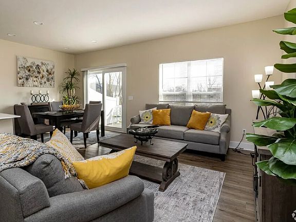 3rd image of 5977 Marsh Cir