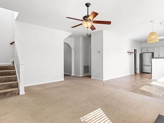 2nd image of 2056 Kensington Ct