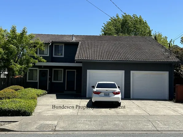 803 F Street, 803 F St #B, Petaluma, CA 94952