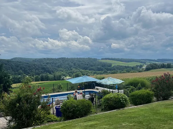 800 Stine Hill Rd, Dallastown, PA 17313