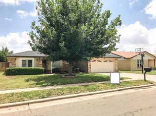 3241 93rd St, Lubbock, TX 79423