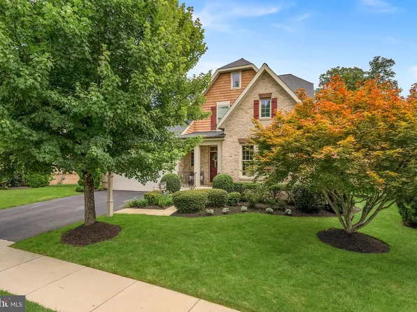 23356 Morning Walk Dr, Ashburn, VA 20148