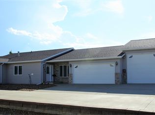 1605 14th St W, Dickinson, ND 58601