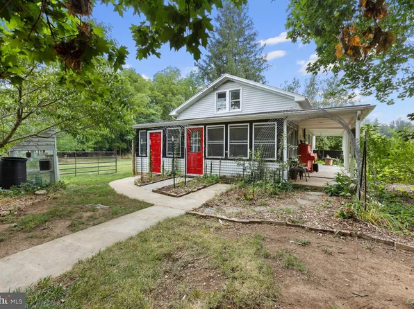 772 Pinewoods Rd, Quicksburg, VA 22847